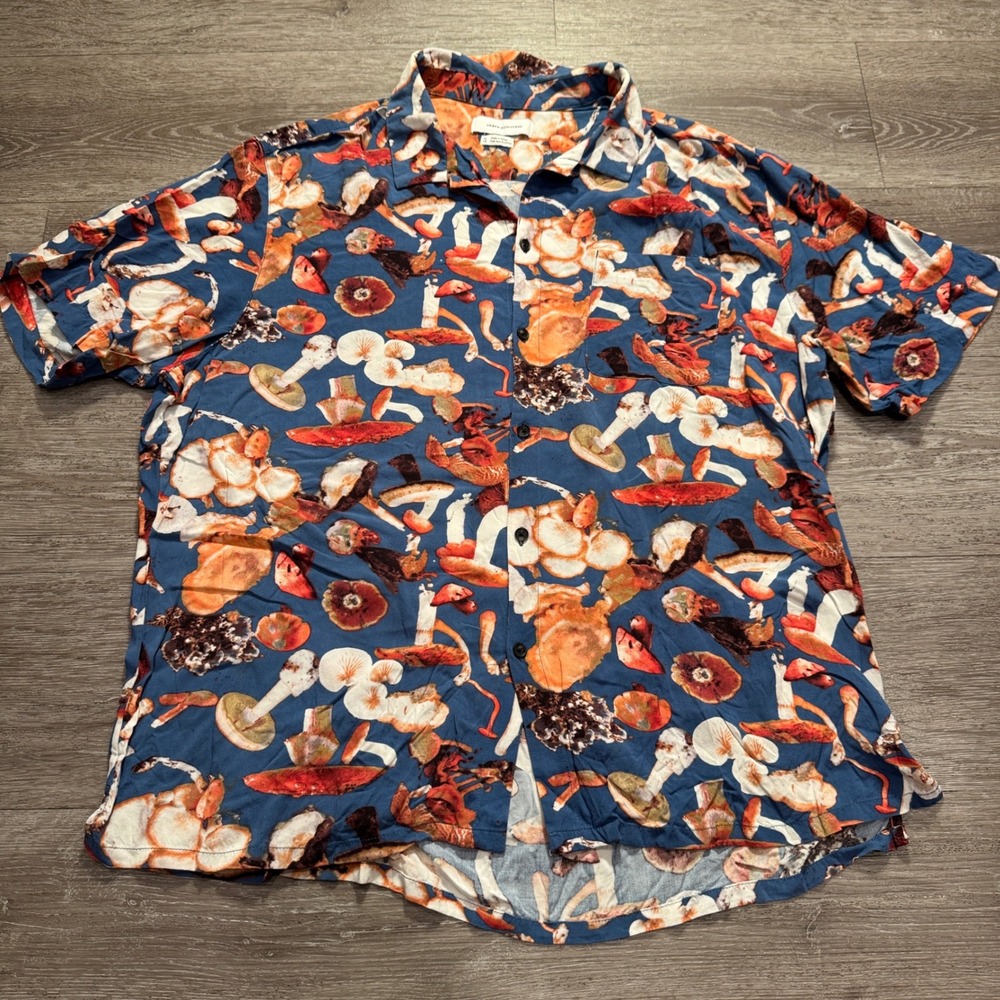 Urban Outfitters Shirt Mens XL Blue Mushroom Print Rayon Boho Festival Camp Top